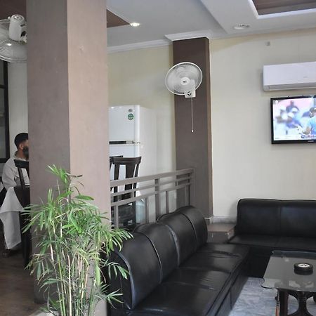 Hotel Avanti Rawalpindi Dış mekan fotoğraf